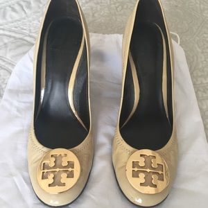 Tory Burch Sophie Wedge 8.5